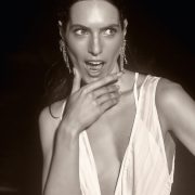Vanessa Monn 18