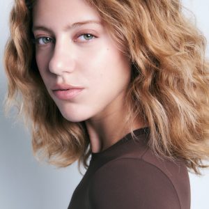 Julia Mendonça 01