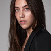 Julia Mendonça 32